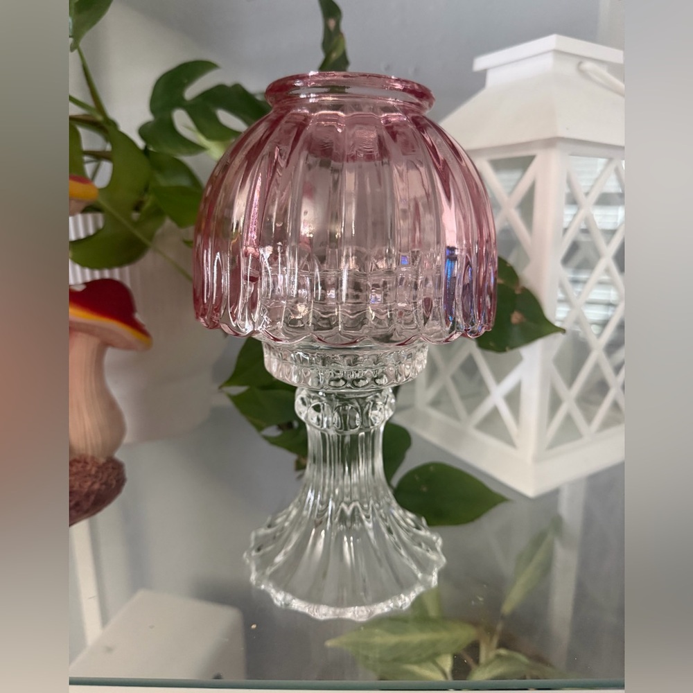 Vintage-Style Pink Glass Compote Pedestal